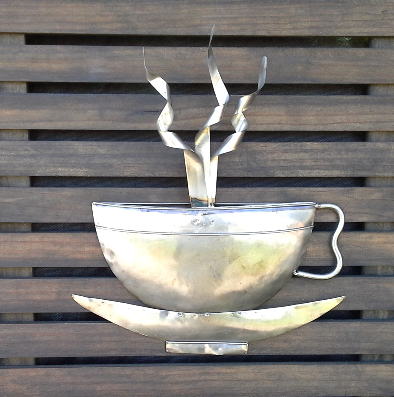 Coffee cup metal