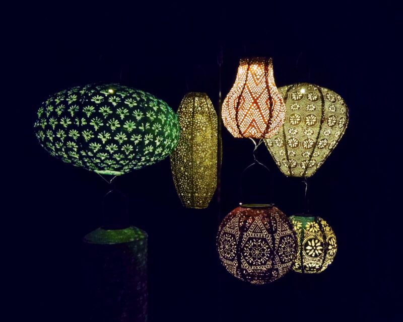 Full Set of 7 Solar Lanterns - Image 3